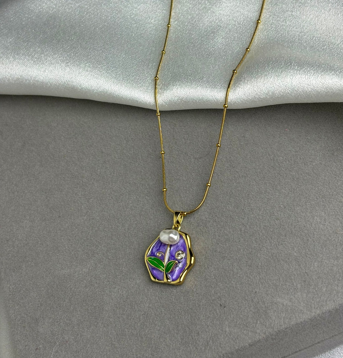 Tulip charm necklace