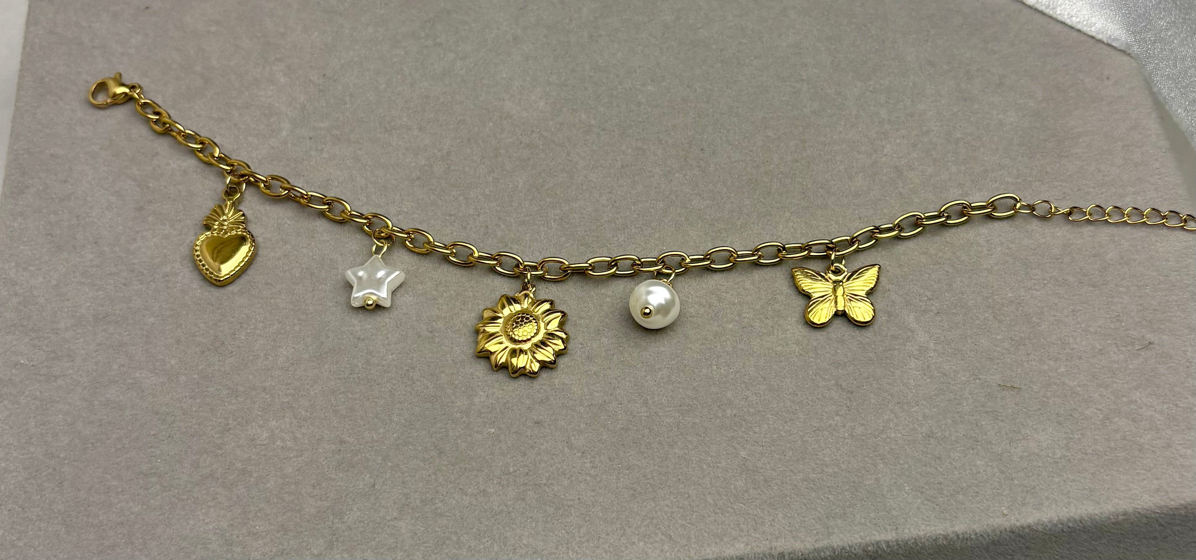 Blossom Heart Pearl Bracelet