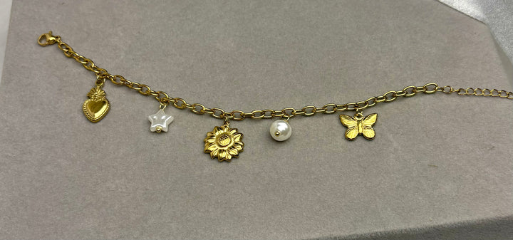 Blossom Heart Pearl Bracelet