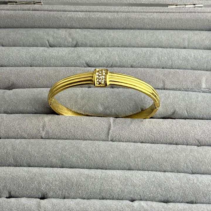 Gleam Stone Bracelet