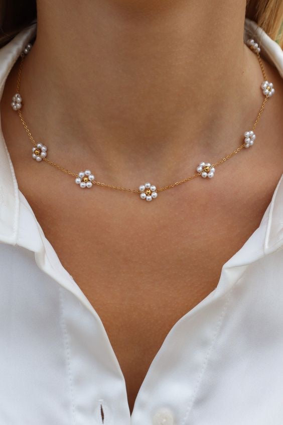 Ivory Bloom Necklace