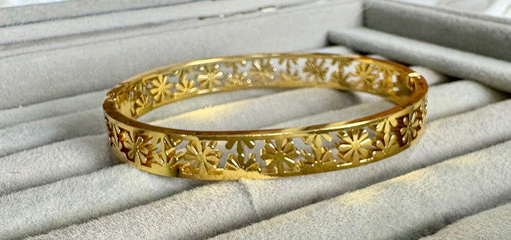 Flower Bracelet