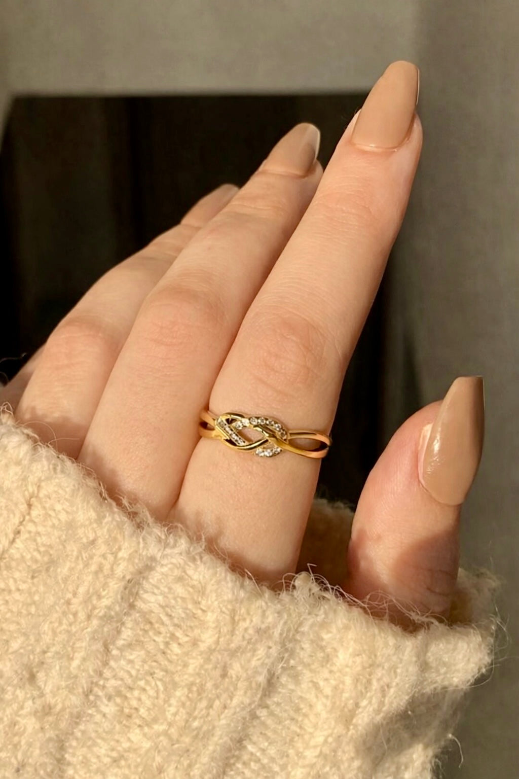 Radiant Knot Ring