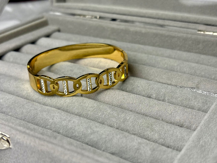 Celeste Interlocking Bracelet