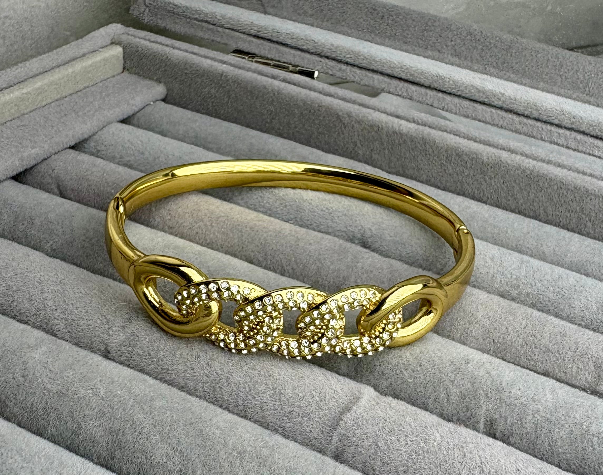 Opulent Stone Loop Bracelet