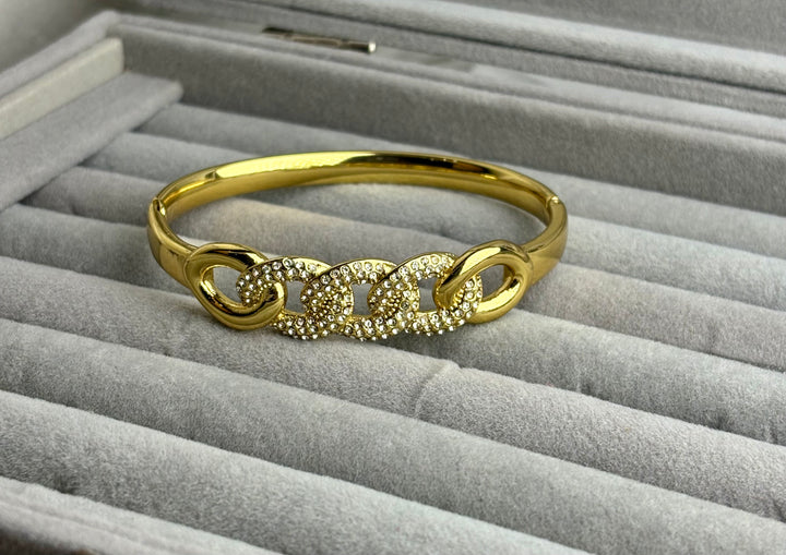Opulent Stone Loop Bracelet