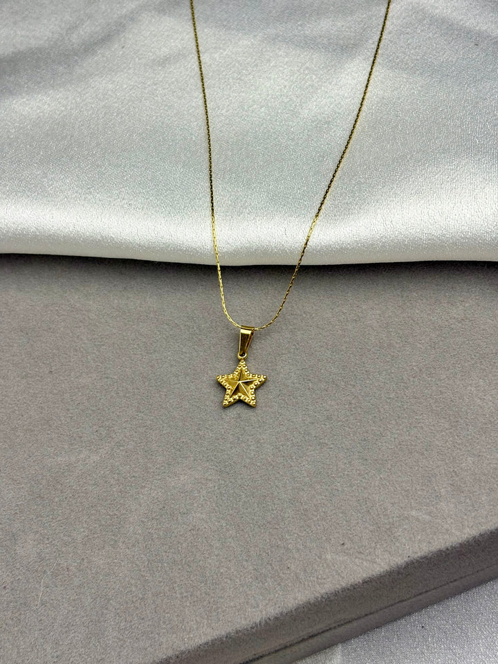 Stella Necklace