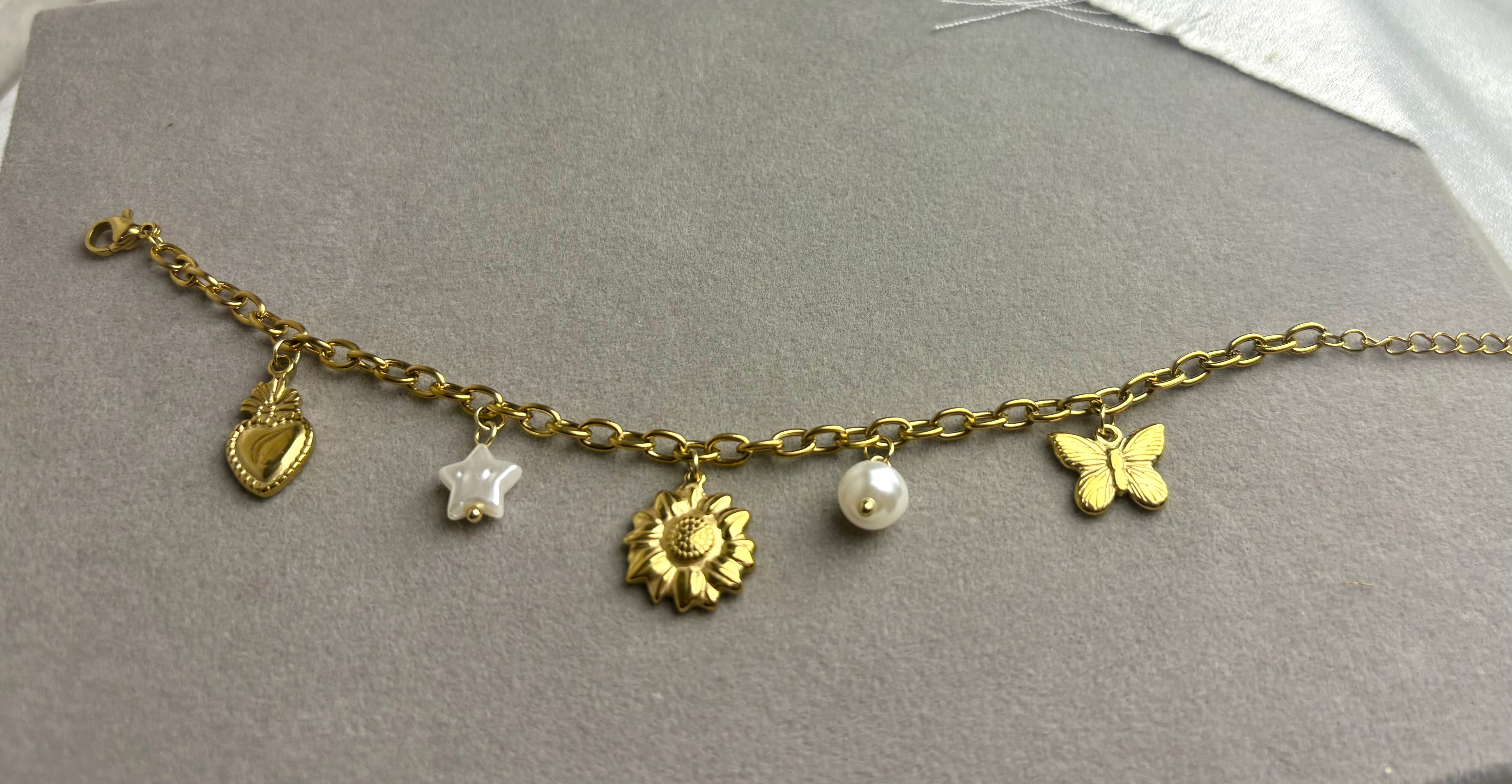 Blossom Heart Pearl Bracelet