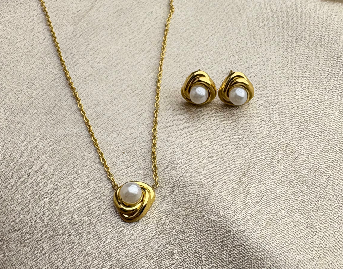 Eterna Pearl Set