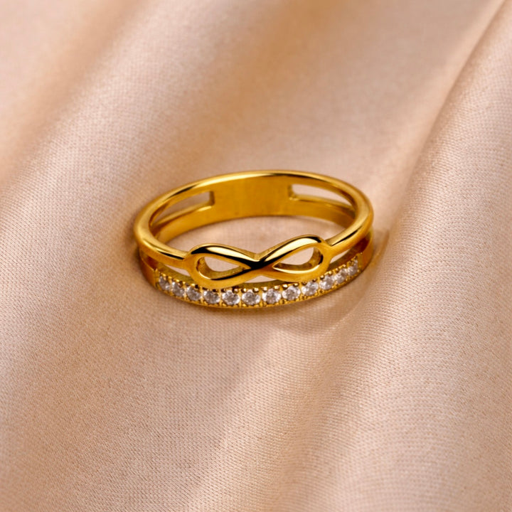 Infinity Radiance Ring